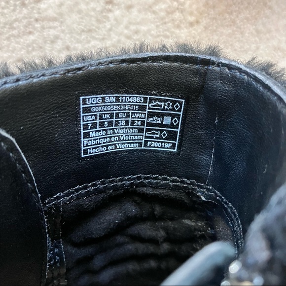 UGG Kirke Shearling-Trimmed Leather & Suede Ankle Boots - Picture 10 of 14